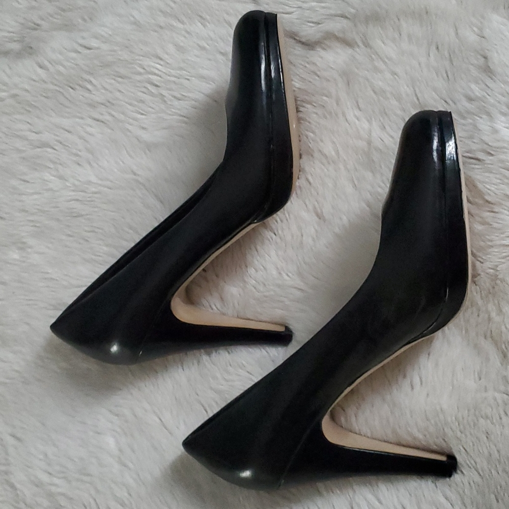 Franco Sarto Napoli Black Leather  Pumps - 10